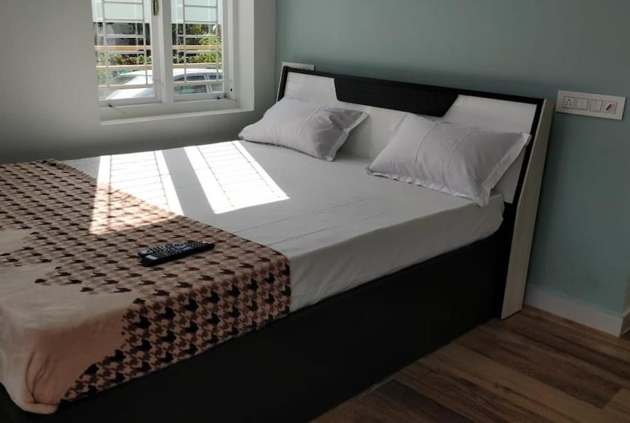 Ab Island Residency Apartment Mundrothuruth Exterior foto